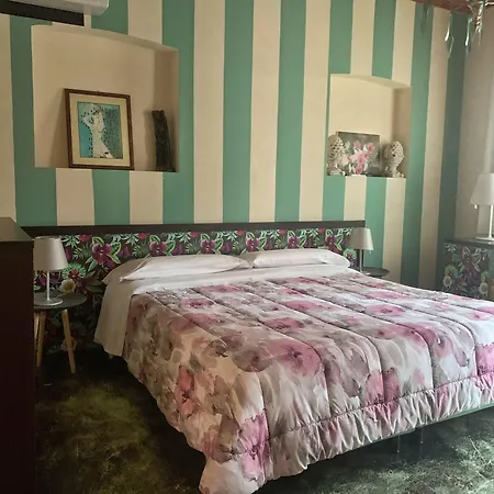 Cortiletto d'Alba camere con ristorante-3